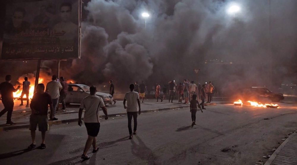 Libyan protesters storm parliament building in Tobruk