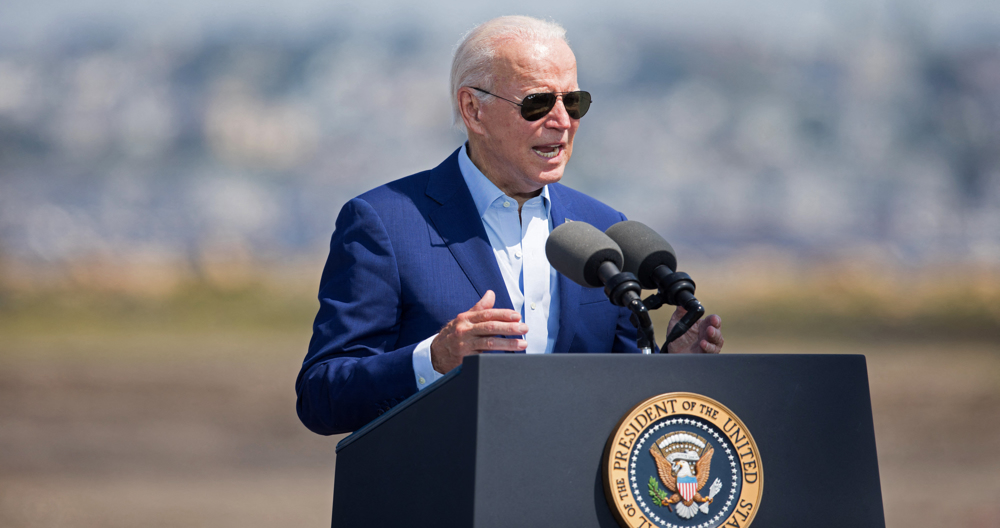 Biden says he has cancer, White House clarifies 