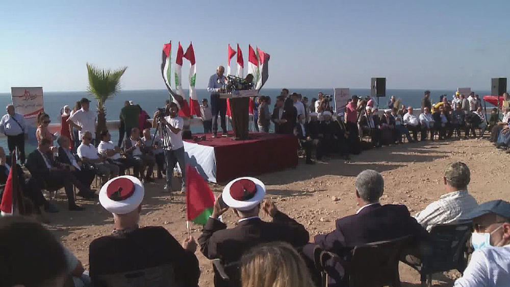 Lebanese journalists protest Israel's extraction activities in disputed waters 