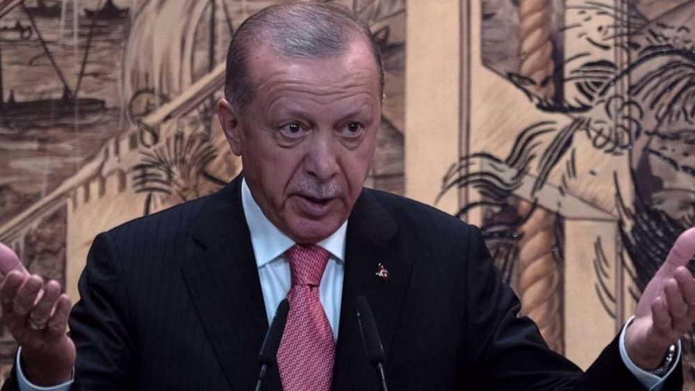 Erdogan decries Greece over undermining Muslim minority rights