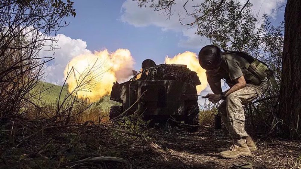 Ukraine steps up drive to take south back from Russia with airstrikes