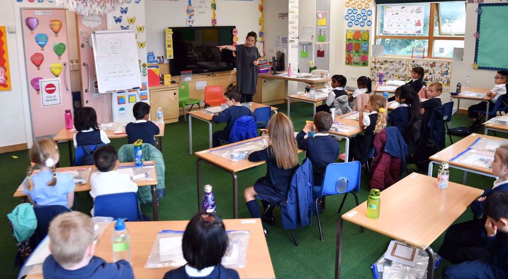 UK schools push Ukraine propaganda, gag Palestine solidarity