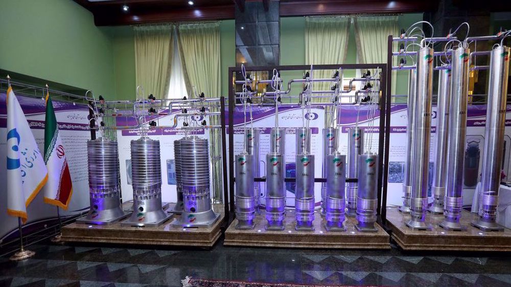 Uranium à 20%: 166 UF6 déballent! 