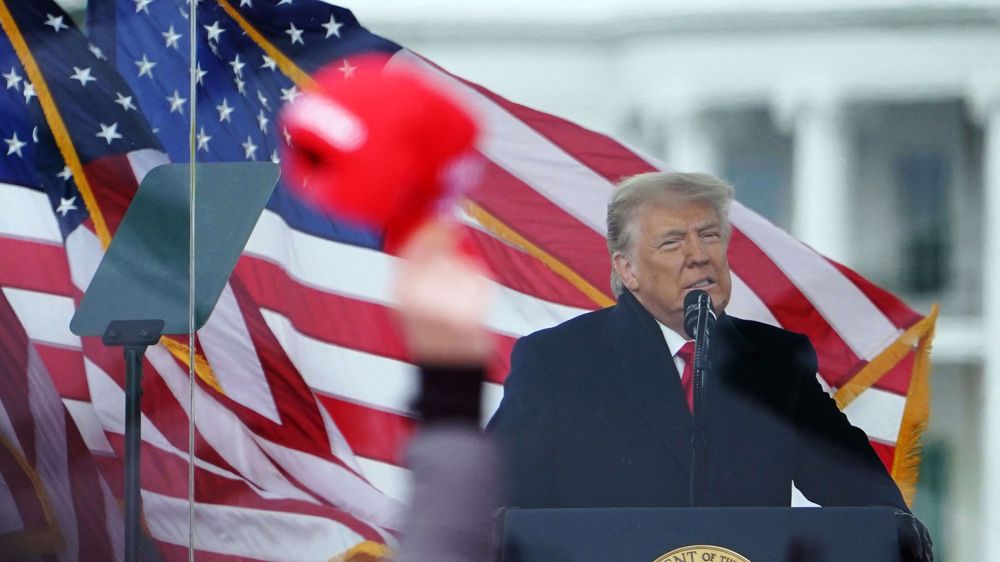 The legal woes of Donald J Trump; Top Secret