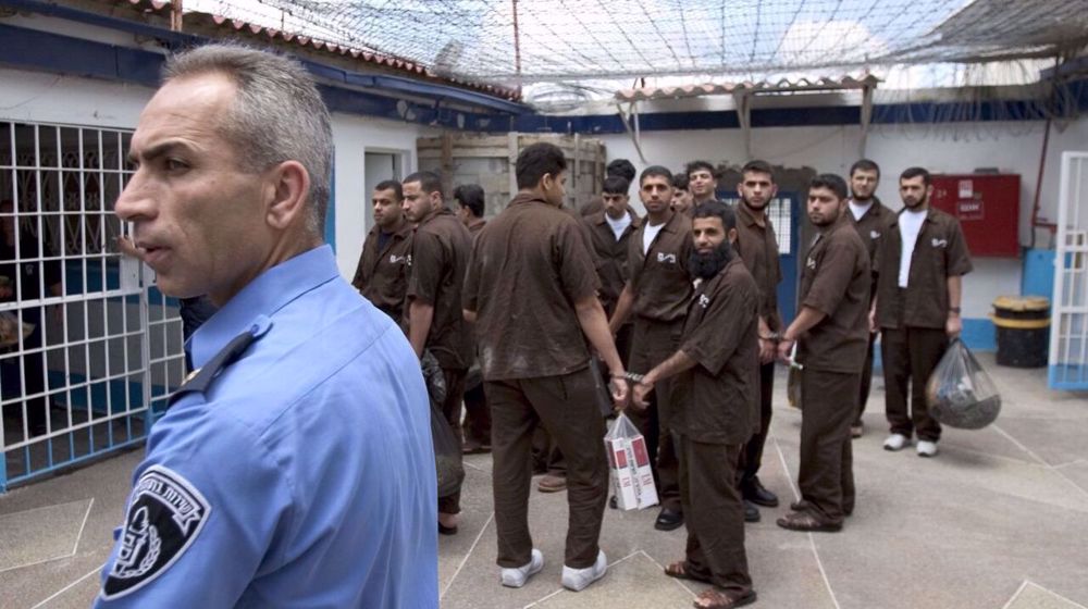 Hamas: Israel dragging feet on prisoner swap with Gaza