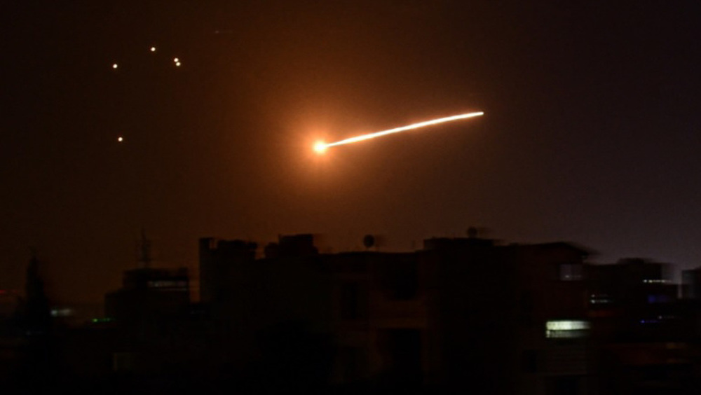 Israeli airstrikes in Syria aimed at further destabilizing country: Analyst