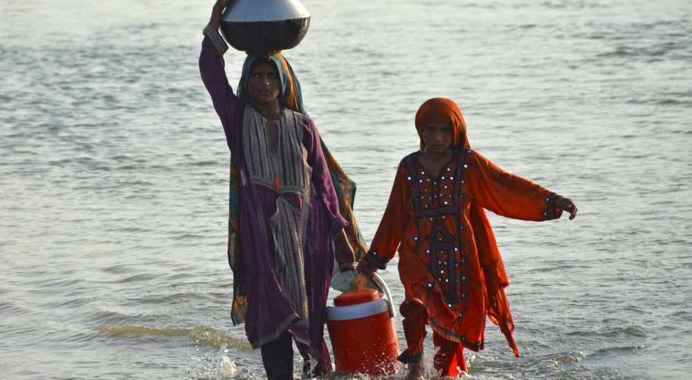 Pakistan floods: Death toll rises to 1,061 as government seeks foreign aid