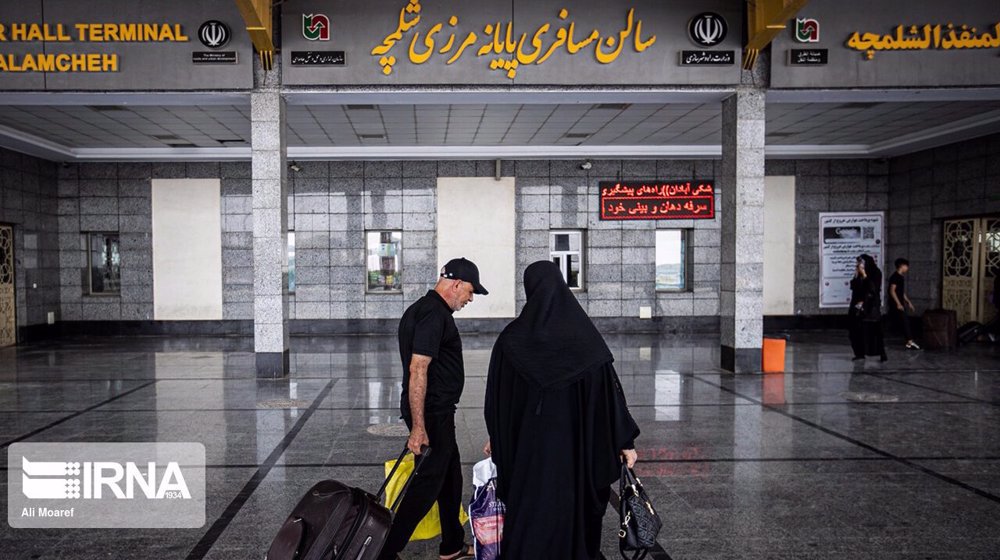 Iran reopens main border crossings to Iraq, flights restored