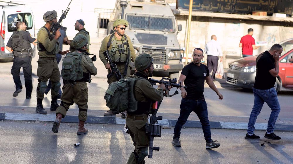  Two Palestinians, one Israeli officer killed in West Bank exchange of fire