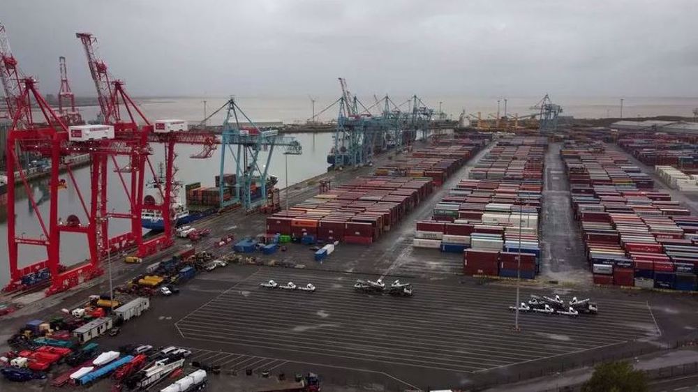 Dock workers in UK's Liverpool announce two-week strike in pay dispute