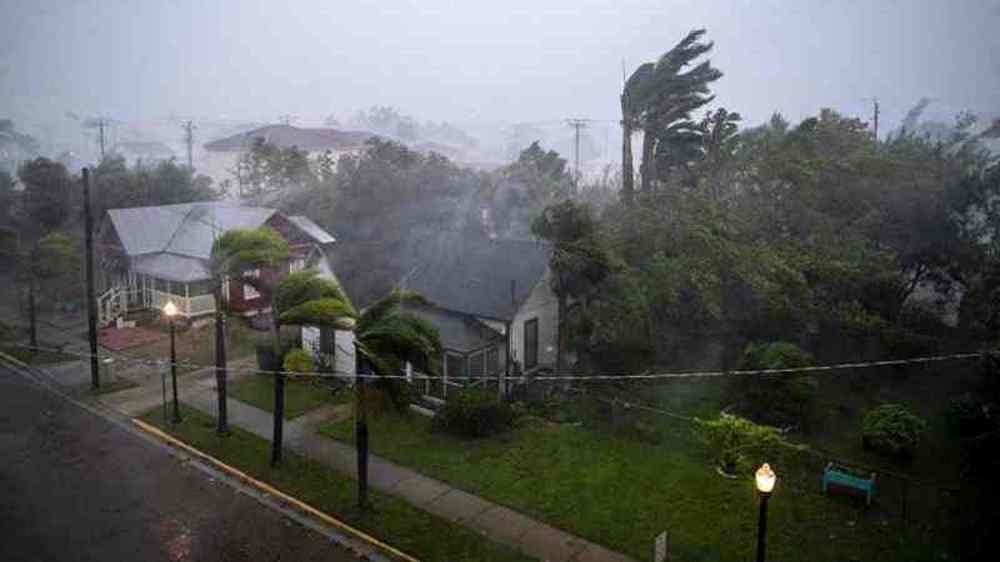 Hurricane Ian batters Florida's Gulf Coast with catastrophic fury