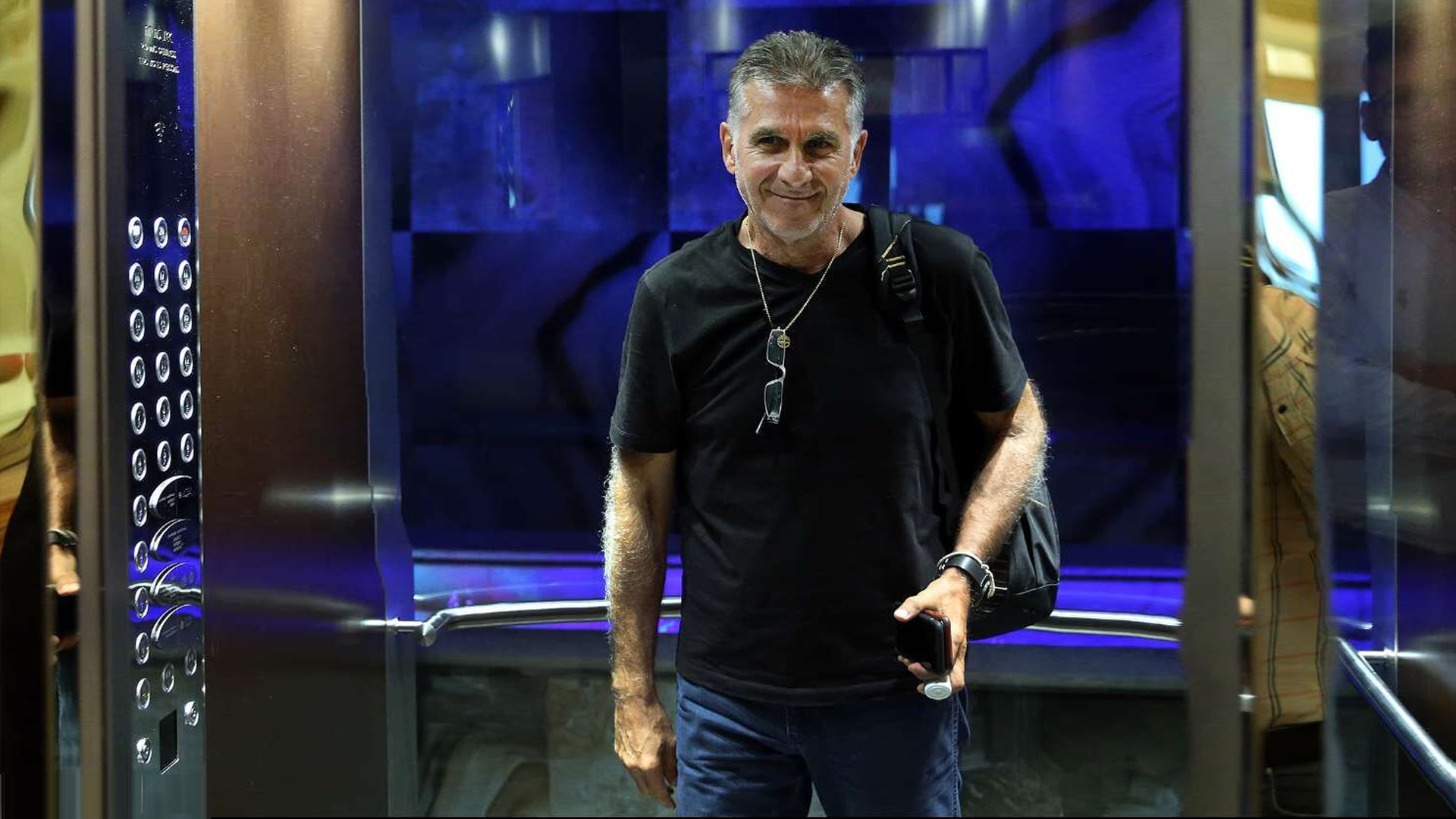 Queiroz signs contract to lead Iran at World Cup