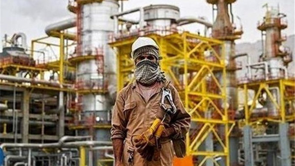 Manager charters plane to save Iranian worker from amputation