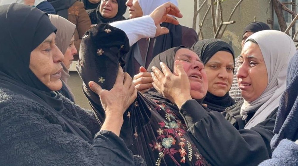 Thousands bid goodbye to Palestinians killed in Israeli raids