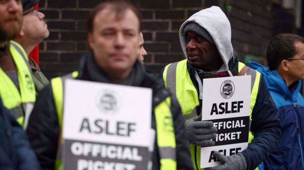 Teachers in UK to go on strike as union prepares to announce ballot results 