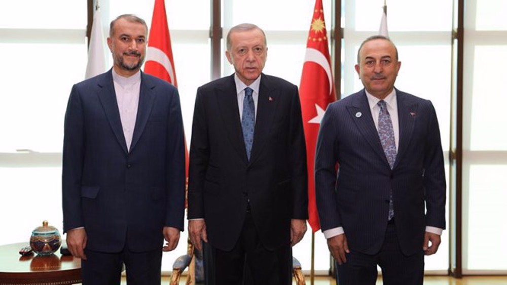 Ankara l'hôte du ministre iranien des Affaires étrangères