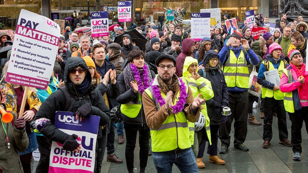 The UK right to strike to be revoked