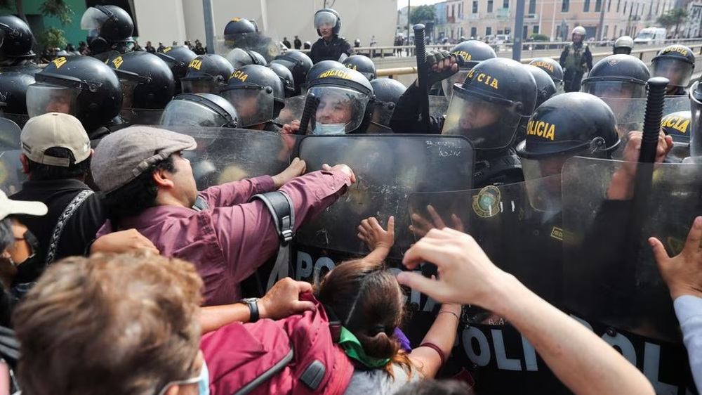 Peru arrests over 200 people, closes Machu Picchu tourist hub as protests rage on