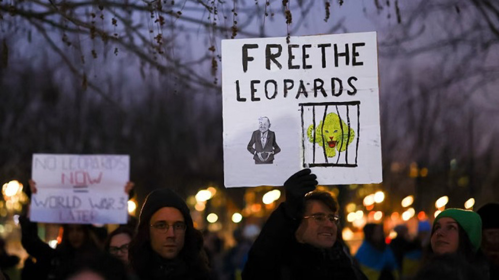 Protests erupt in Berlin against decision to send tanks to Ukraine