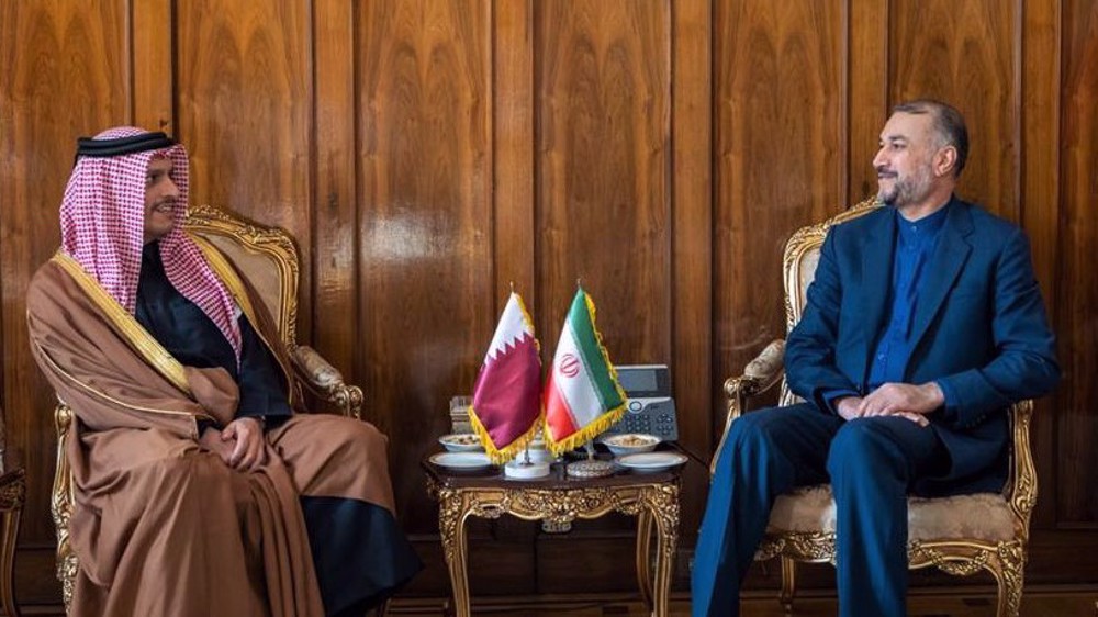Iran receives messages from JCPOA parties through Qatari FM