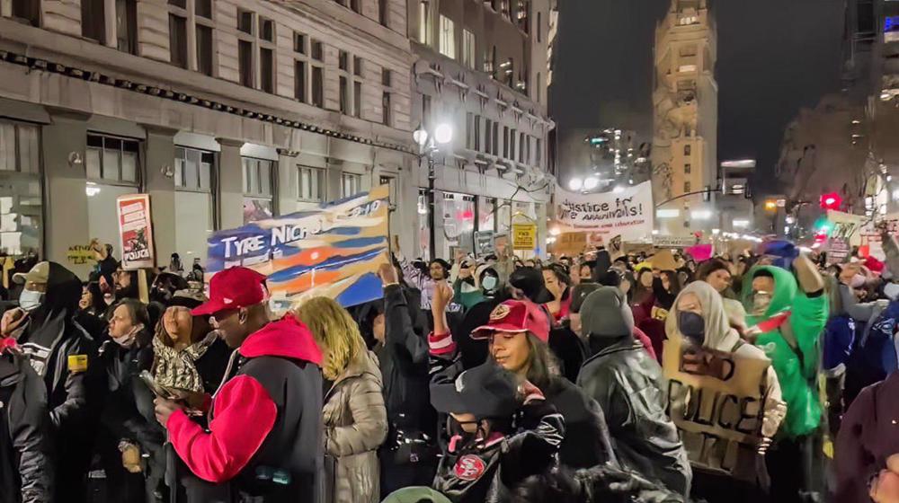 Thousands march in Oakland demanding justice for Tyre Nichols killed by US police