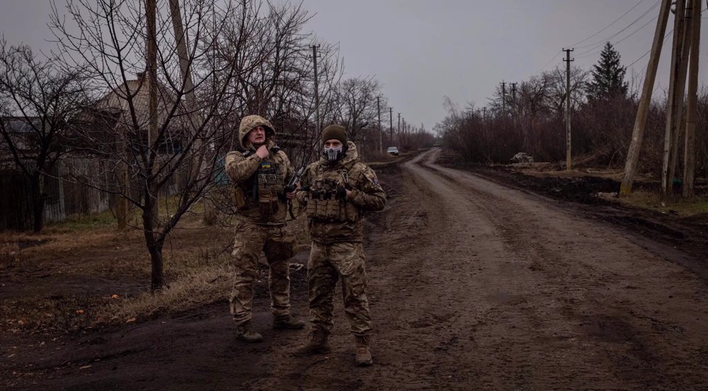 Unilateral ceasefire ordered by Putin comes into force in Ukraine 