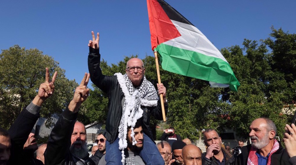 Israel revokes senior Fatah officials' 'entry permits' after meeting with freed prisoner