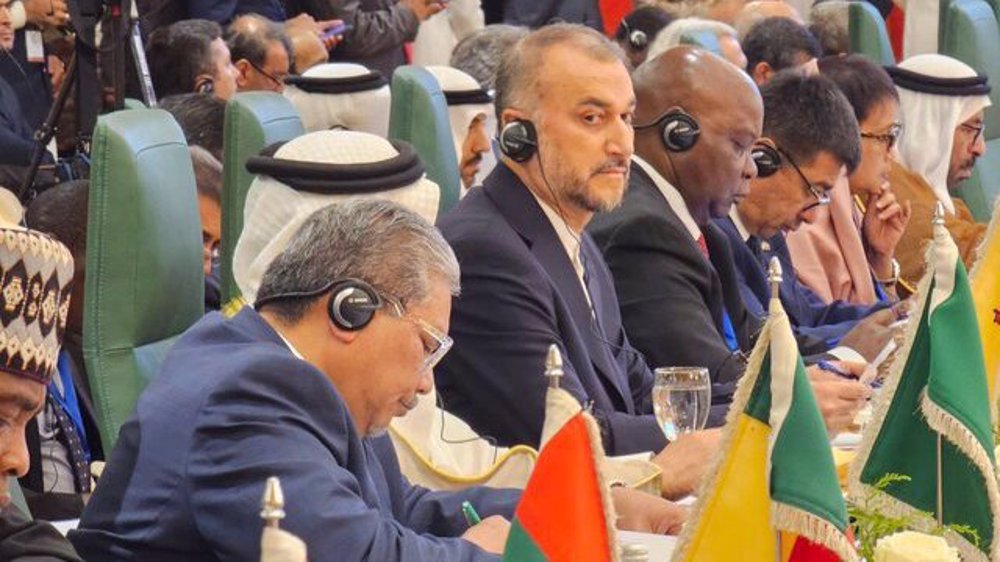 Les pays musulmans doivent rompre leurs relations avec le régime israélien