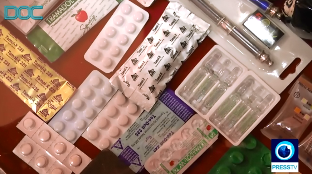 At the Heart of a Siege: The Drug Assault 