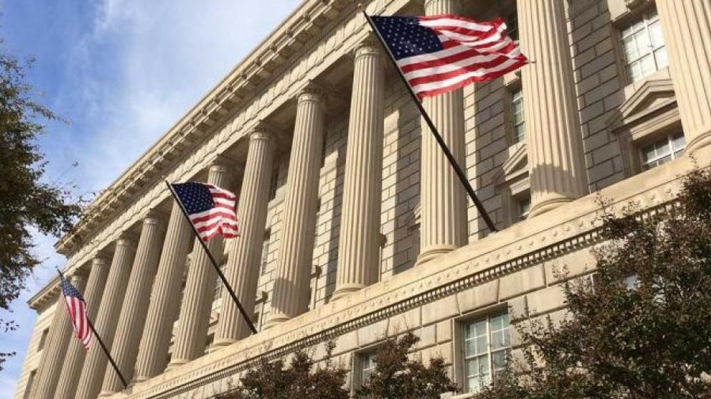 US bans trade with 42 Chinese firms, Beijing decries 'bullying'