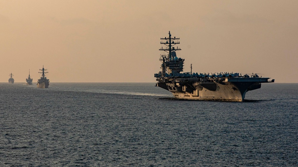 CGRI: le porte-avions Eisenhower quitte le détroit d'Hormuz et le golfe Persique
