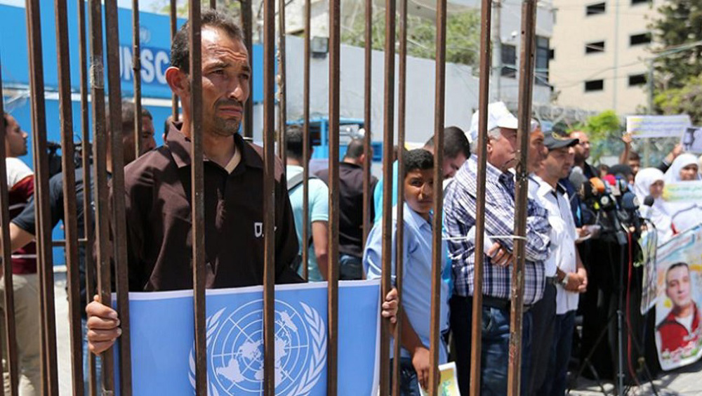 Palestinian prisoners launch mass hunger strike after prisoner's death
