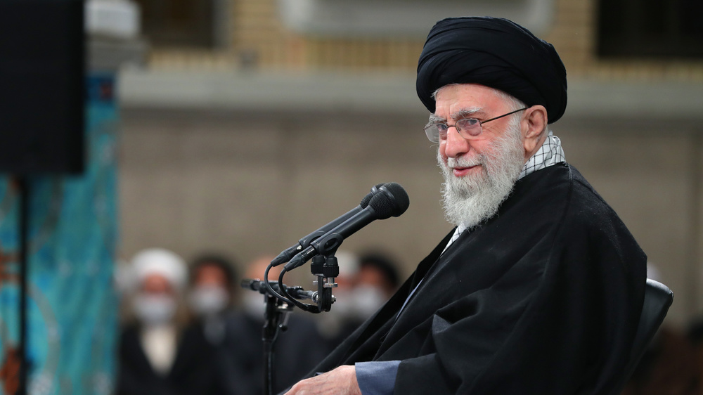 Le Leader salue la participation « historique » des Iraniens à la marche du 11 février  
