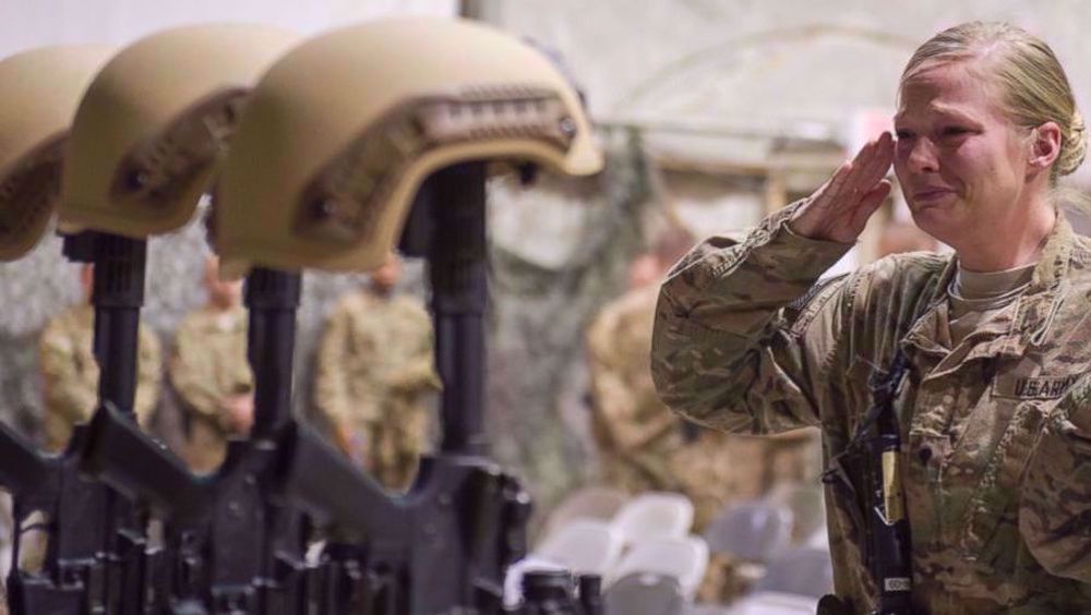 US panel recommends gun control for troops to prevent suicides