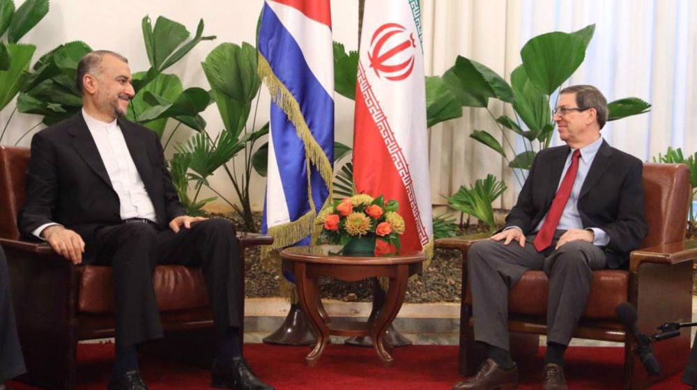 Iran FM: US' policy of sanctions, bullying doomed to fail