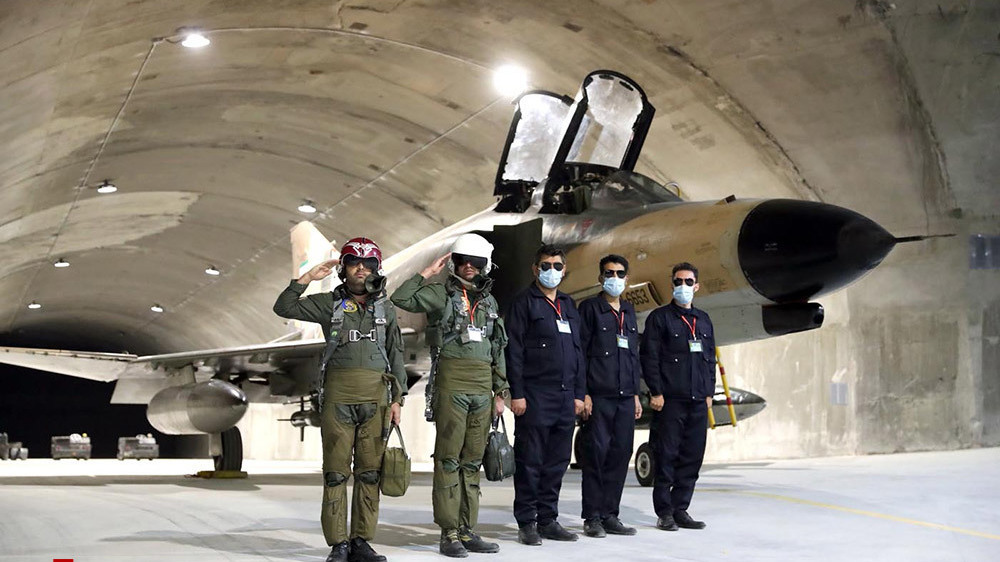 Iran : l’armée de l’air dévoile sa base souterraine Aigle-44