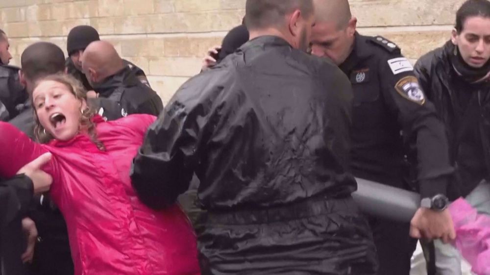 Angry protesters block road leading to Netanyahu's office