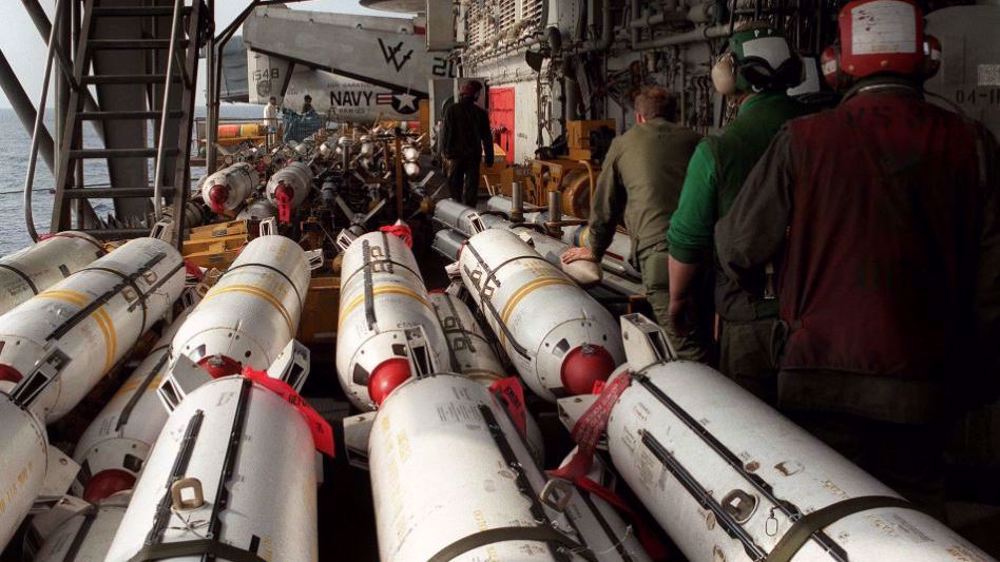 Ukraine seeks US cluster bombs to drop on Russian forces