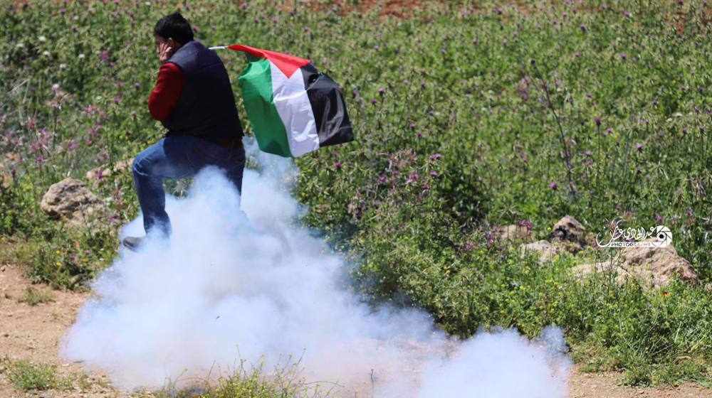 Israel quells anti-settlement protests, injures at least 40 Palestinians