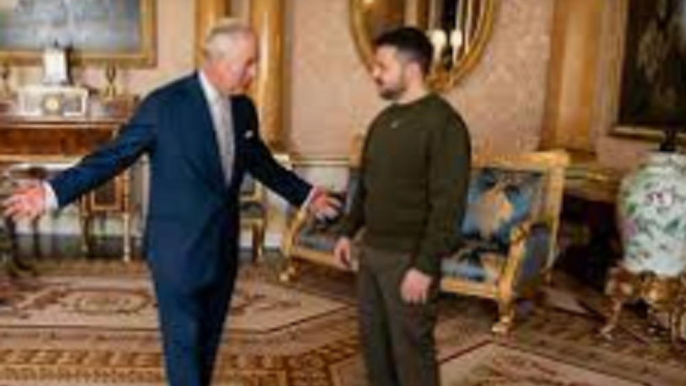 CIA : "Trahis", les militaires ukrainiens veulent pendre leur Président 