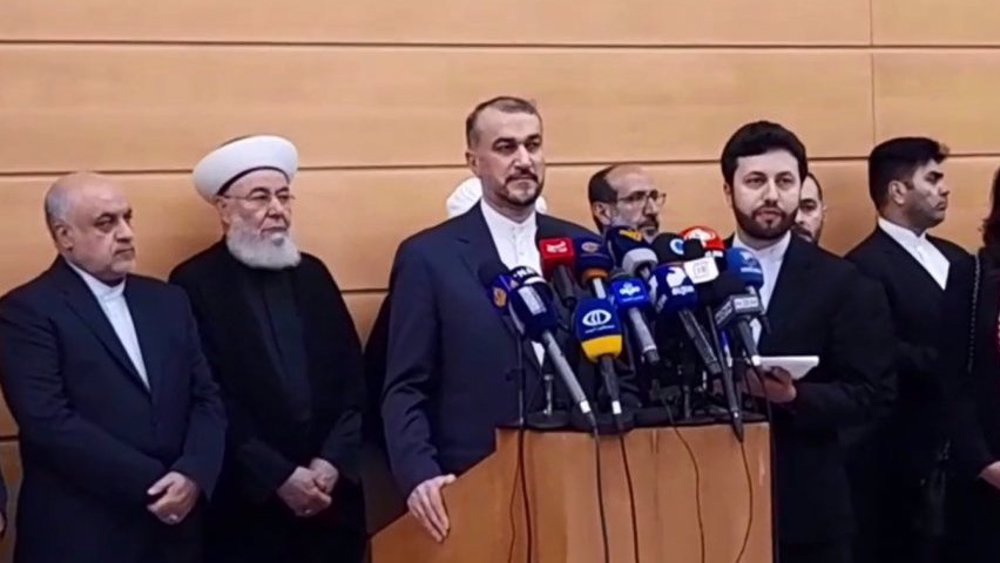 Iran’s FM underscores Lebanon’s security upon arrival in Beirut