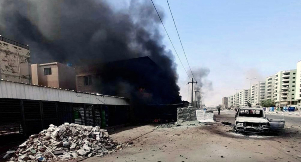 Aerial strikes by Sudan army rock Khartoum despite truce