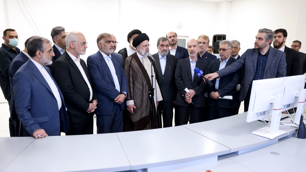 Le président iranien inaugure de grands projets électriques