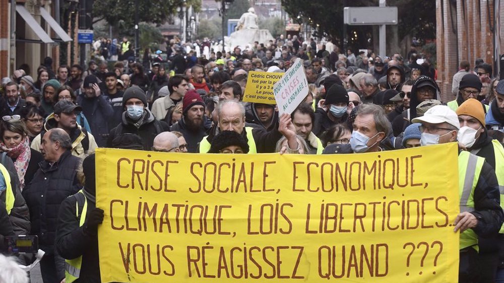 Réforme des retraites : carton rouge pour Macron 