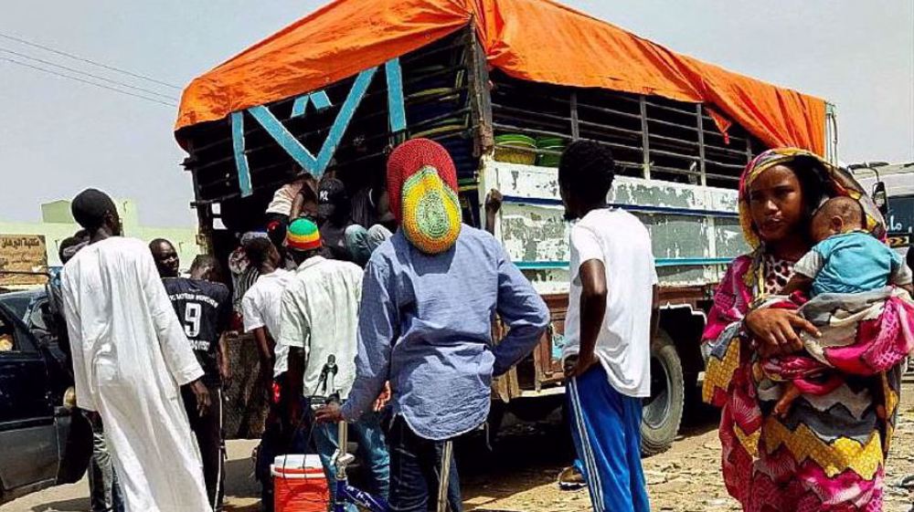Sudan fighting enters third week as UN warns country collapsing