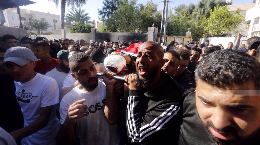 Palestinian teenager killed by Israeli forces in raid on Ariha refugee camp 
