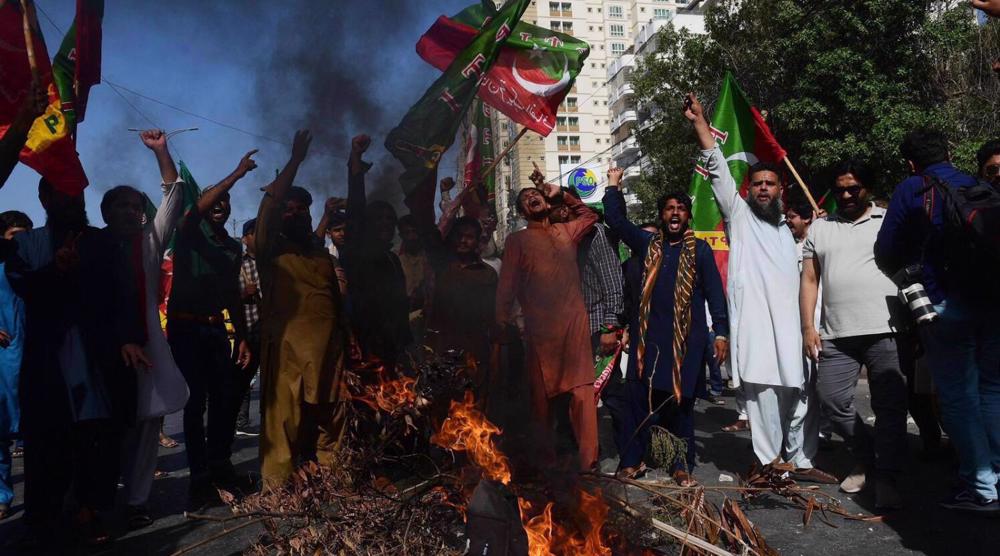 Nearly 1,000 arrested in Pakistan's Punjab amid anger, protests over ex-PM arrest 