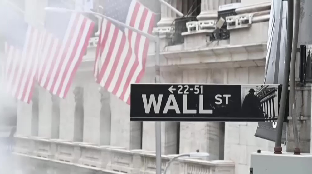 US debt default catastrophic for economy, Biden warns
