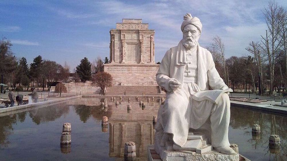 Iranians commemorate prominent poet Ferdowsi