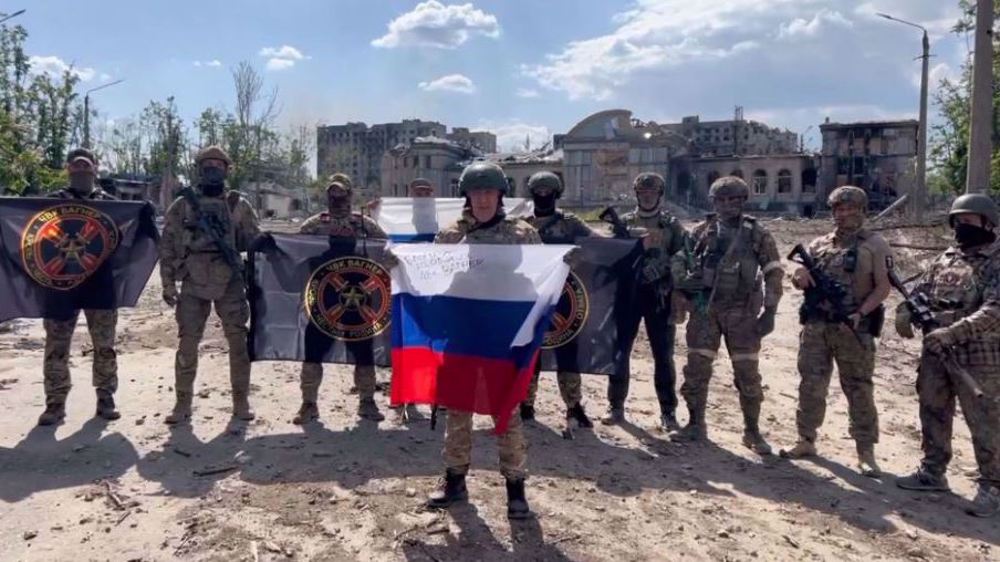 Putin congratulates troops as Russia declares full control over Bakhmut
